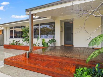 36 Shelshaw Street, Melville WA 6156