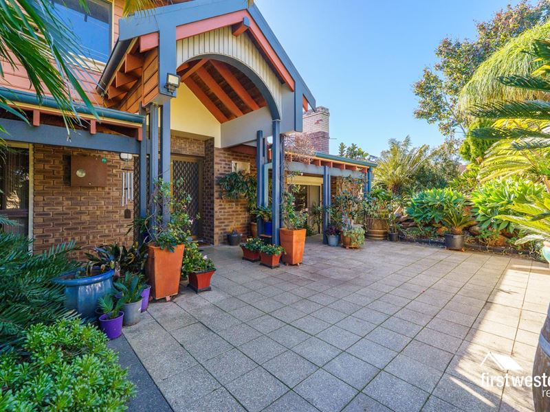 21 Cimbrook Way, Duncraig WA 6023
