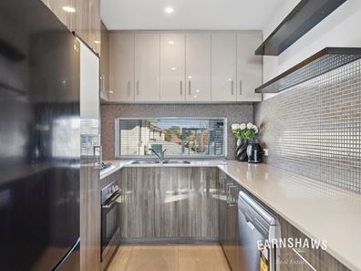 8/45 Bushby Street, Midvale WA 6056