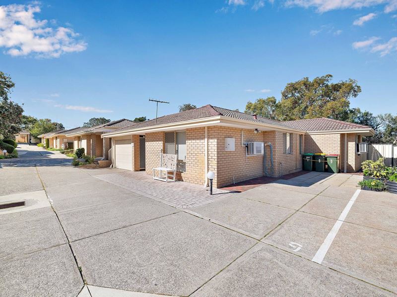 9/104 Waddington Crescent, Koondoola