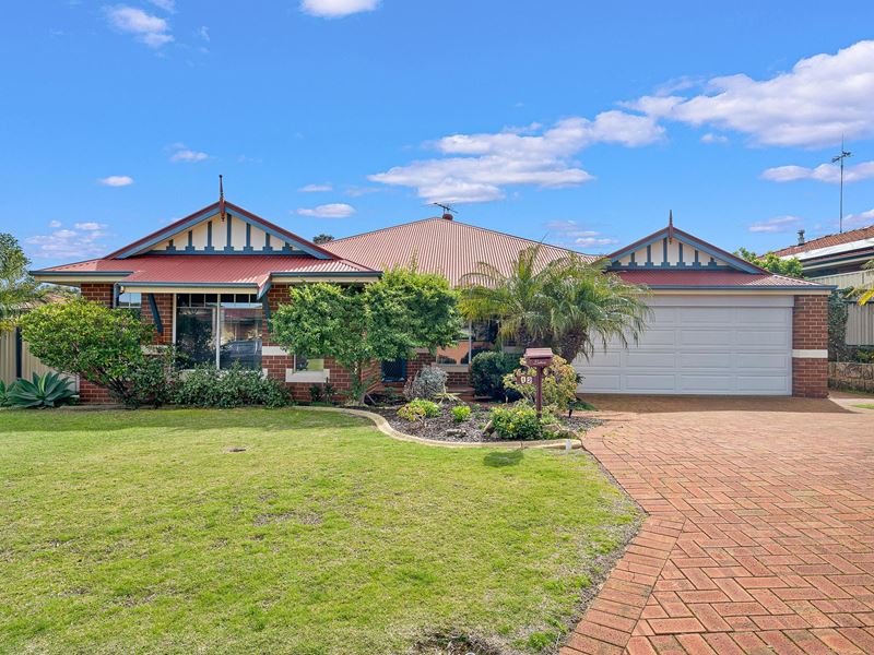 12 Gifford Rise, Meadow Springs