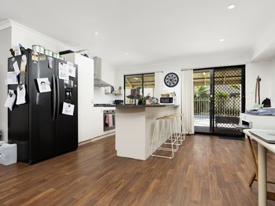1 Sutherland Drive, Mount Tarcoola WA 6530