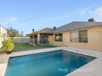20 Berigora Avenue, Tapping WA 6065