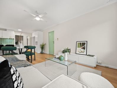 149B Safety Bay Road, Shoalwater WA 6169