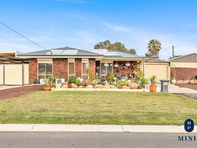 1 Burran  Court, Armadale WA 6112