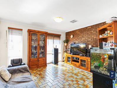 1 Burran  Court, Armadale WA 6112