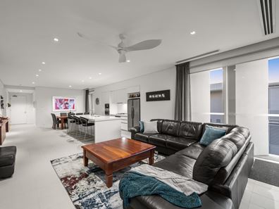 41/11 Leighton Beach Boulevard, North Fremantle WA 6159