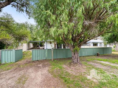 3 Reading Road, Myalup WA 6220