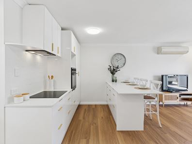 4/244 The Strand, Dianella WA 6059