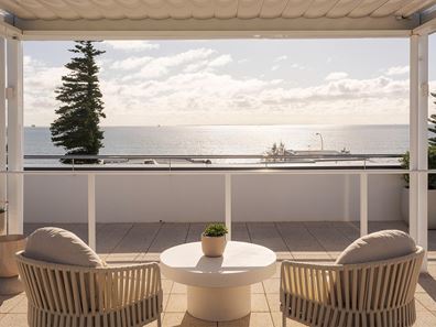 6/5 Warton Street, Cottesloe WA 6011