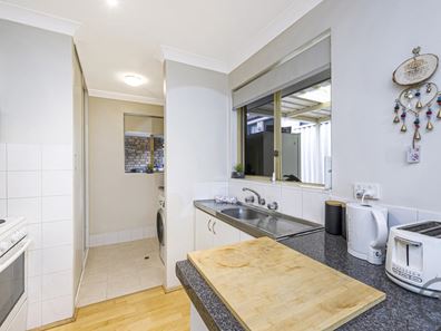 23A Yorrell Place, Halls Head WA 6210