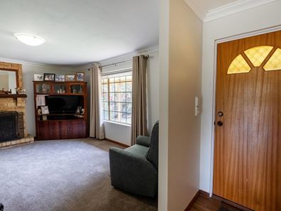 54 Hutchinson Road, Burekup WA 6227