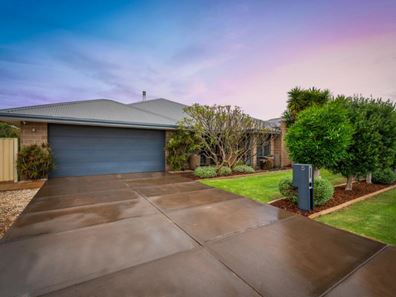 5 Matthews Way, Somerville WA 6430
