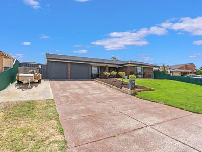 15 Florey Place, Huntingdale WA 6110