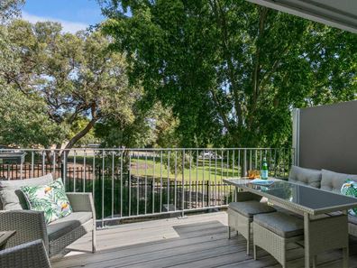 1/4 Currie Street, Jolimont WA 6014