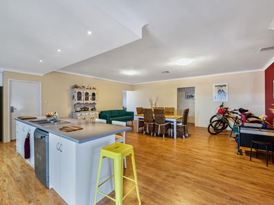 30 Melaleuca Drive, Woorree WA 6530