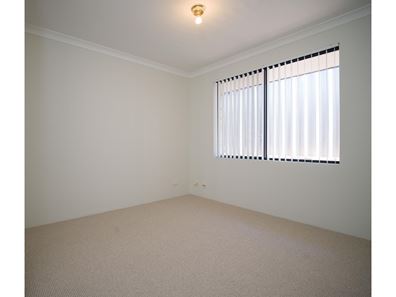 2 Capstone Rise, Coogee WA 6166