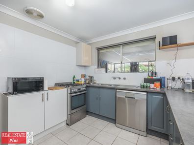 88 Beaconsfield Avenue, Midvale WA 6056