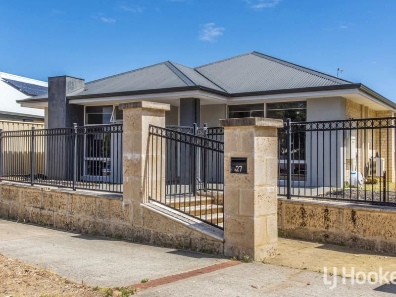 27 Karri Karri Pass, Lakelands