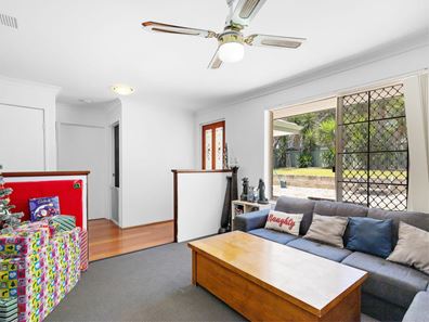 1 Cessford Close, Leda WA 6170