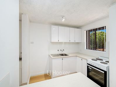 8/4 Braund Street, Bunbury WA 6230