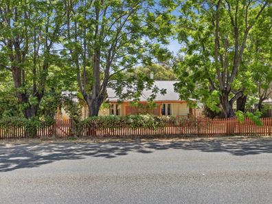 27 Mandogalup Road, Mandogalup WA 6167