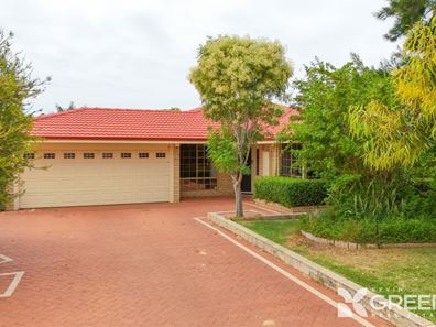 15 Ocean Place, Waikiki WA 6169