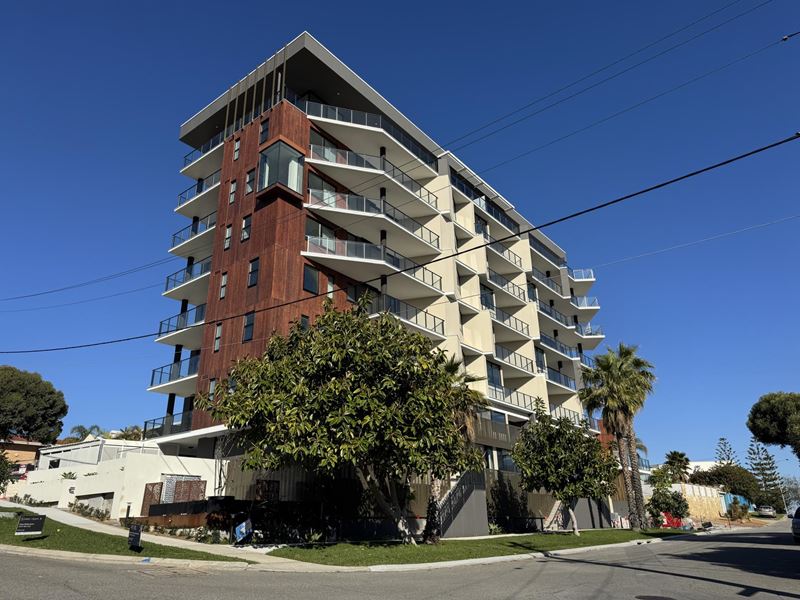 501/19 Reserve Street, Scarborough