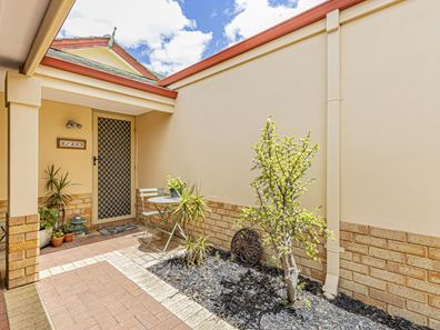 2/223 Brixton Street, Kenwick WA 6107