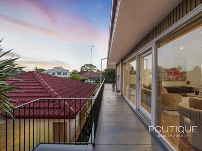 26 Oceanic Drive, Floreat WA 6014