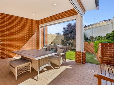 9C Northwood Way, Kallaroo WA 6025