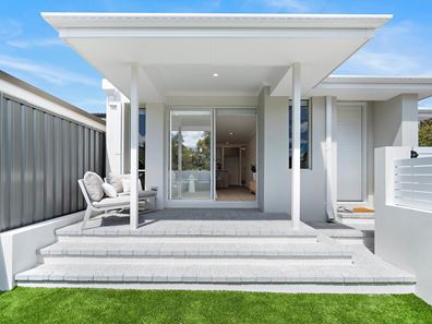 1A Archidamus Road, Coolbellup WA 6163