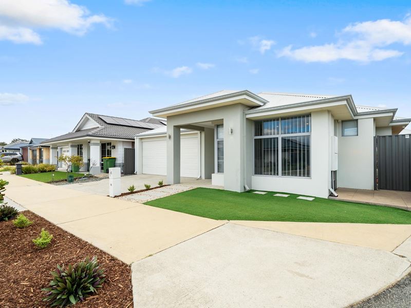 4 Cassinia Street, Baldivis