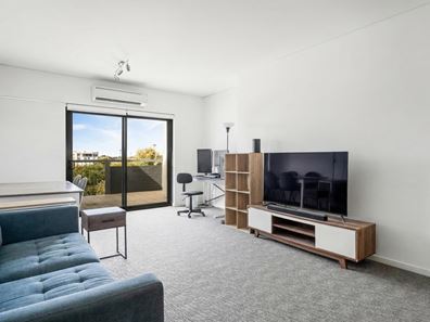 90/59 Breaksea Drive, North Coogee WA 6163