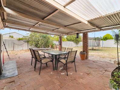 121 Hamilton Road, Eaton WA 6232