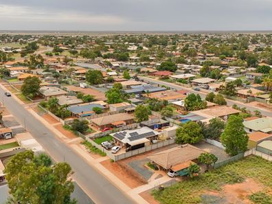 32 Somerset Crescent, South Hedland WA 6722