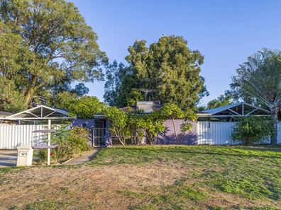 4 Forest Court, Armadale WA 6112