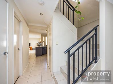 16 Cherokee Green, Clarkson WA 6030