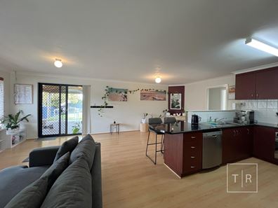 208 Pink Lake Road, Pink Lake WA 6450