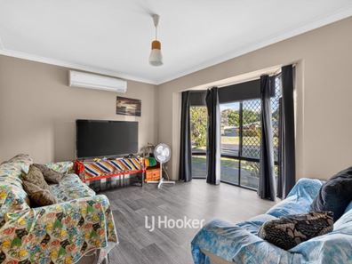 38 Rendell Elbow, Withers WA 6230