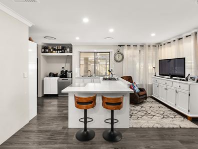13 Roeger Place, East Bunbury WA 6230