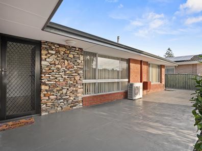 21 Bermuda Road, Safety Bay WA 6169