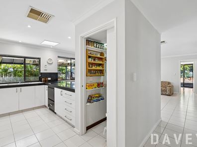 3 Seacrest Drive, Sorrento WA 6020