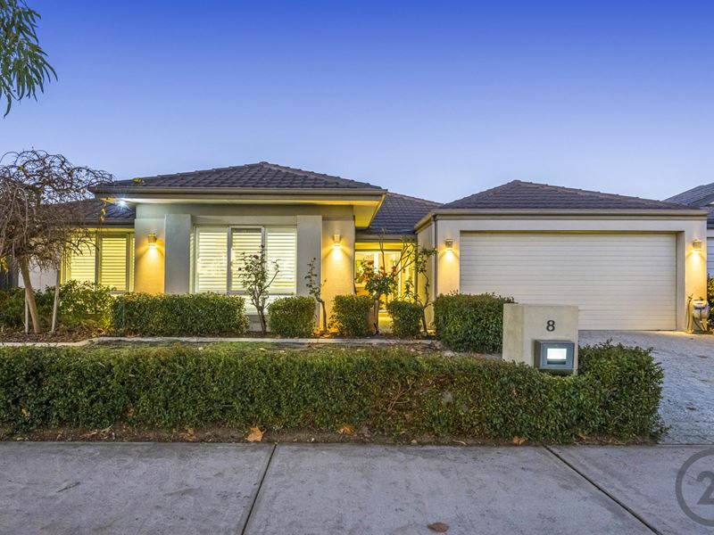 8 Purcell Gardens, South Yunderup WA 6208