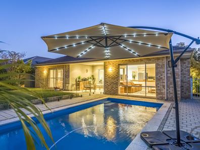 8 Purcell Gardens, South Yunderup WA 6208