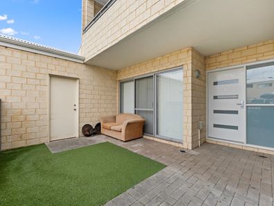 3/20 Service Street, Mandurah WA 6210