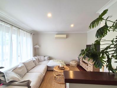 32 Bates Way, Warnbro WA 6169