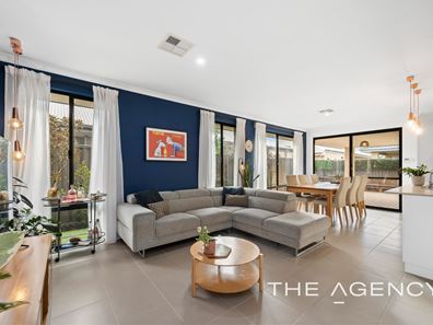 14 Bauxite Road, Treeby WA 6164