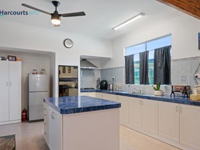 76 Coombes Street, Collie WA 6225
