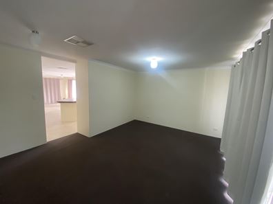 25 Opperman Place, Middle Swan WA 6056